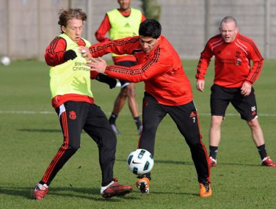 Lucas Leiva si Luis Suarez